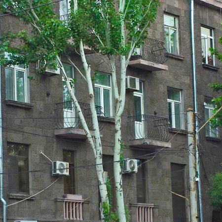 Прекрасная 4-Ех Комнатная Квартира В Самом Центре Jereván Kültér fotó